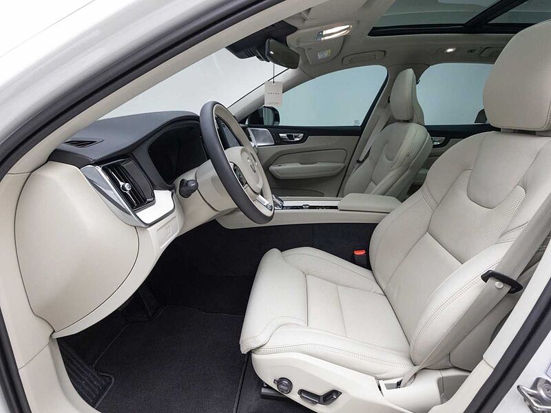 Volvo  Ultra, B5 AWD 마일드 하이브리드, 가솔린, 다크