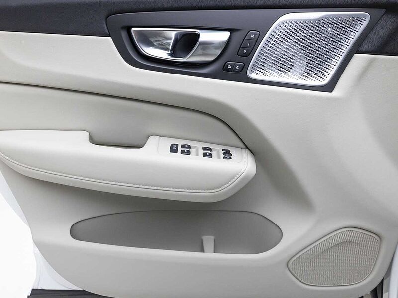 Volvo  Ultra, B5 AWD 마일드 하이브리드, 가솔린, 다크