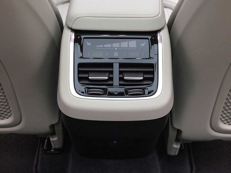 Volvo  Ultra, B5 AWD 마일드 하이브리드, 가솔린, 다크