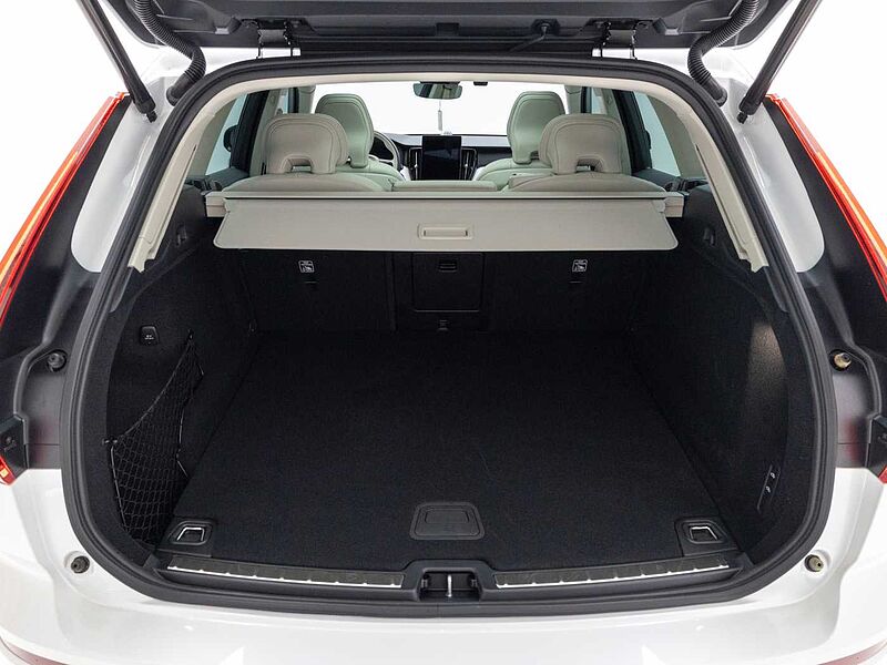 Volvo  Ultra, B5 AWD 마일드 하이브리드, 가솔린, 다크