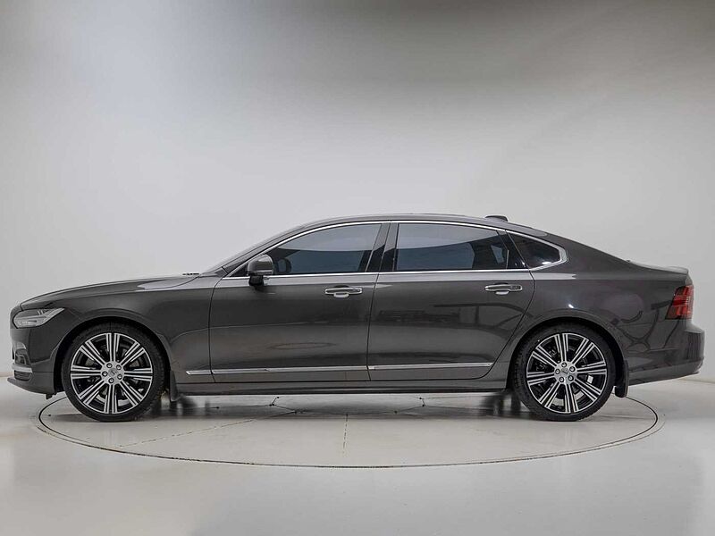 Volvo  Ultimate, B6 AWD mild hybrid, 가솔린, Bright