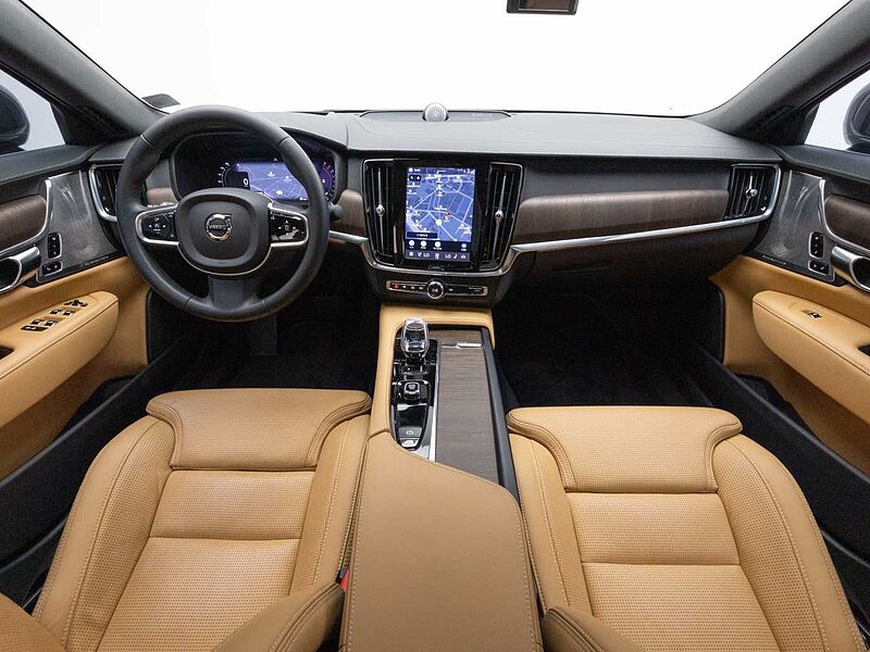 Volvo  Ultimate, B6 AWD mild hybrid, 가솔린, Bright