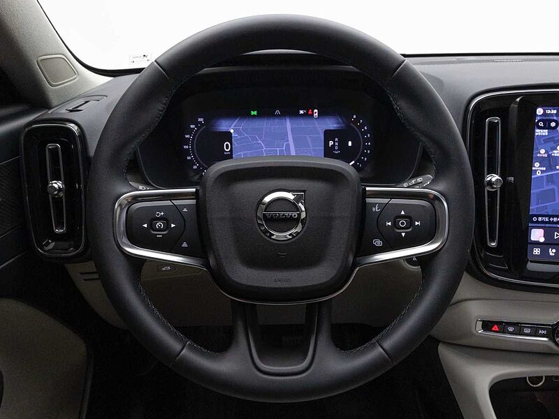 Volvo  Ultra, B4 AWD 마일드 하이브리드, 가솔린, 브라이트