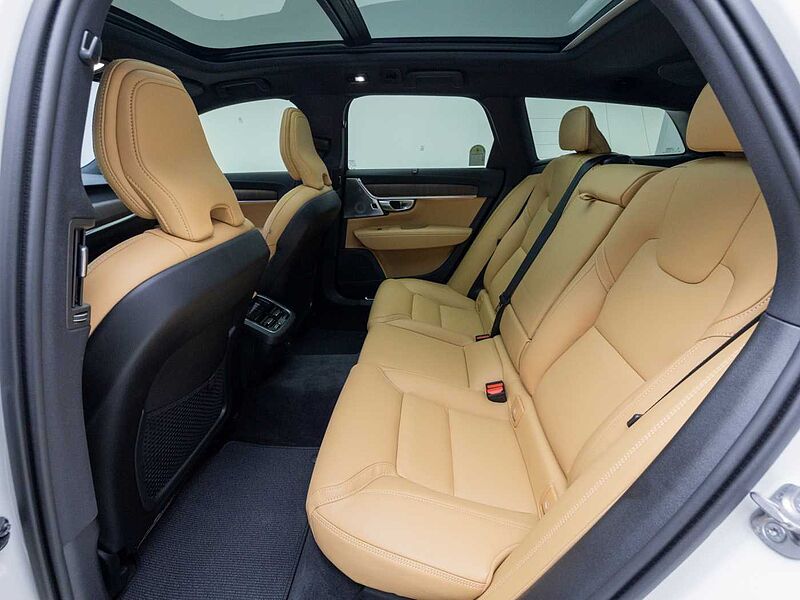 Volvo Ultra, B5 AWD 마일드 하이브리드, 가솔린, 브라이트