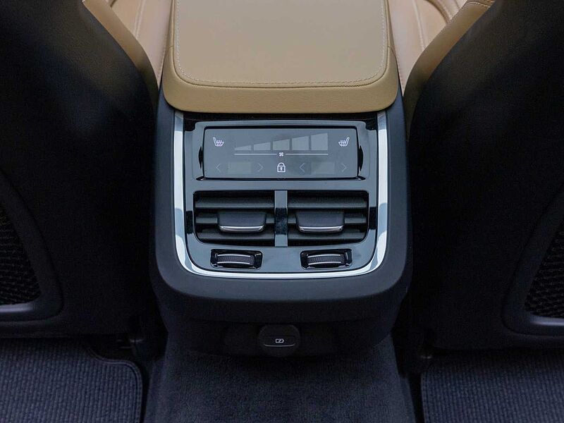 Volvo Ultra, B5 AWD 마일드 하이브리드, 가솔린, 브라이트