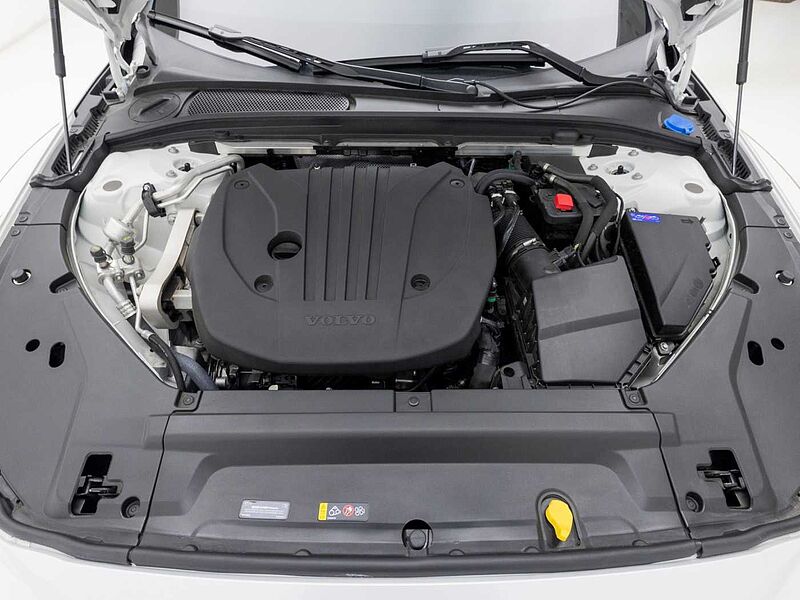 Volvo Ultra, B5 AWD 마일드 하이브리드, 가솔린, 브라이트