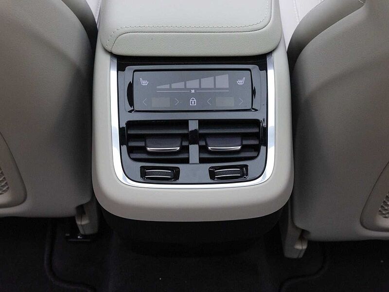 Volvo  Ultra, B5 AWD 마일드 하이브리드, 가솔린, 브라이트