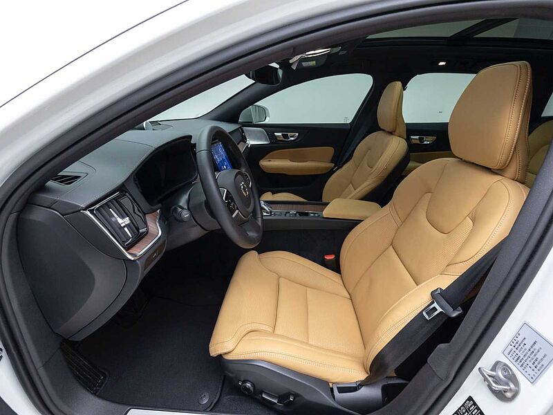 Volvo  Ultra, B5 AWD 마일드 하이브리드, 가솔린, 브라이트