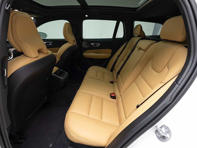Volvo  Ultra, B5 AWD 마일드 하이브리드, 가솔린, 브라이트