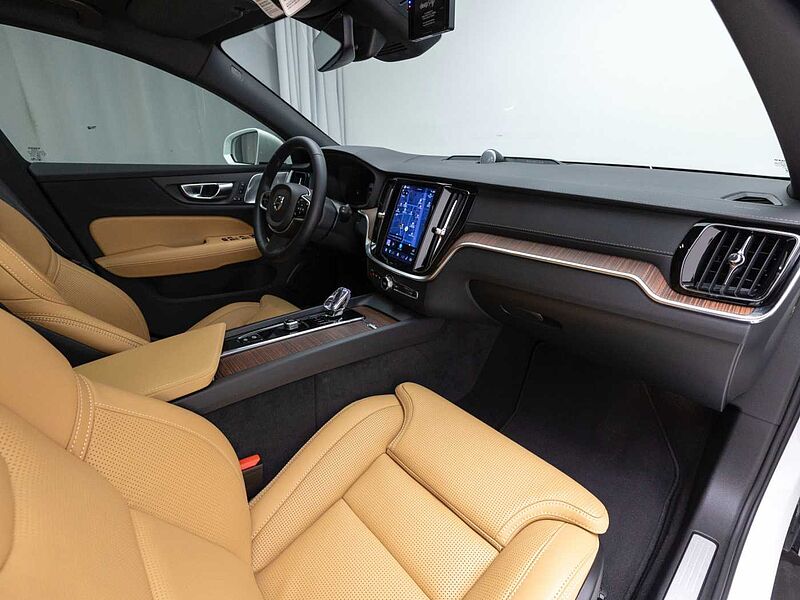Volvo  Ultra, B5 AWD 마일드 하이브리드, 가솔린, 브라이트