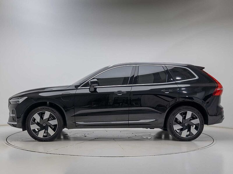 Volvo Ultra, T8 AWD 플러그-인 하이브리드, 전기/가솔린, 브라이트