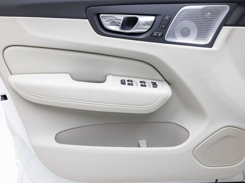 Volvo Ultra, B5 AWD 마일드 하이브리드, 가솔린, 브라이트