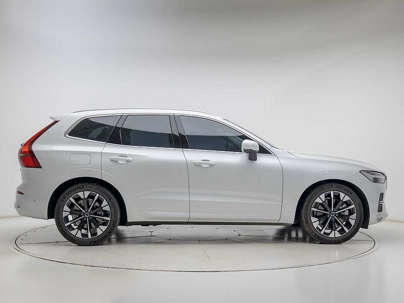 Volvo Ultra, B5 AWD 마일드 하이브리드, 가솔린, 브라이트
