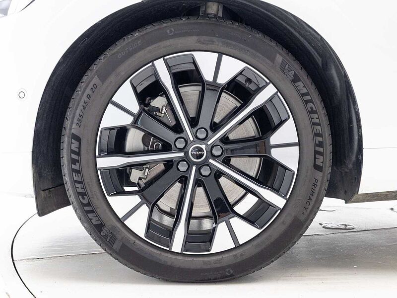 Volvo Ultra, B5 AWD 마일드 하이브리드, 가솔린, 브라이트