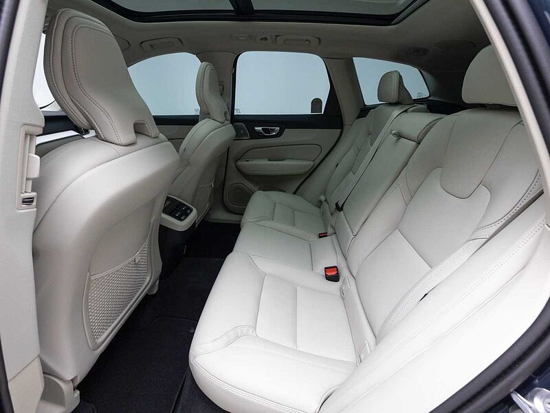 Volvo Ultra, B5 AWD 마일드 하이브리드, 가솔린, 다크