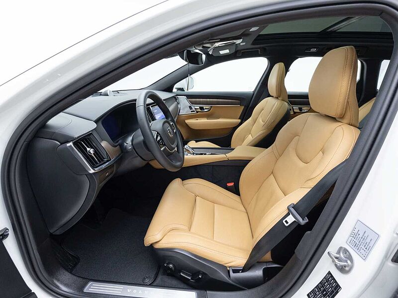 Volvo  Ultra, B5 AWD 마일드 하이브리드, 가솔린, 브라이트