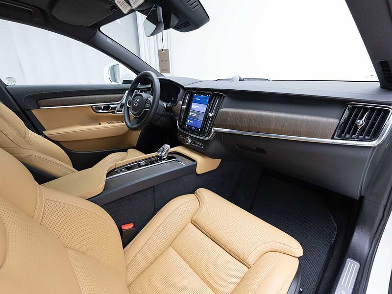 Volvo  Ultra, B5 AWD 마일드 하이브리드, 가솔린, 브라이트