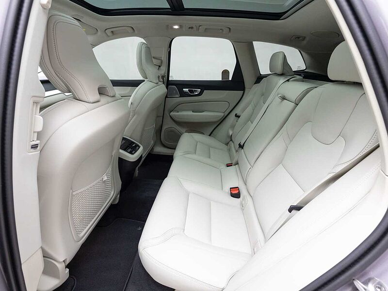 Volvo Ultra, B5 AWD 마일드 하이브리드, 가솔린, 다크