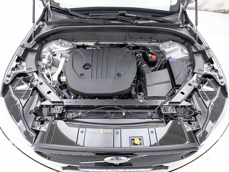 Volvo Ultra, B5 AWD 마일드 하이브리드, 가솔린, 다크