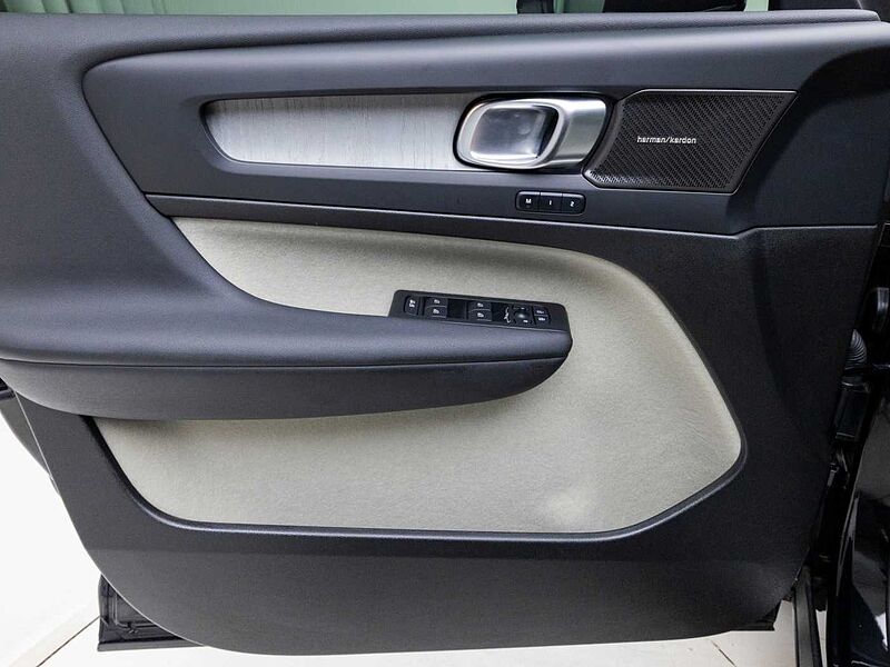 Volvo  Ultra, B4 AWD 마일드 하이브리드, 가솔린, 브라이트