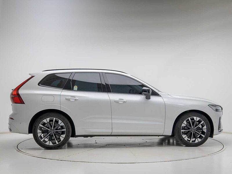 Volvo Ultra, B5 AWD 마일드 하이브리드, 가솔린, 다크