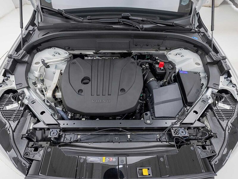 Volvo Ultra, B5 AWD 마일드 하이브리드, 가솔린, 다크