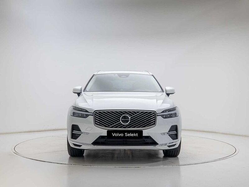 Volvo  Ultra, T8 AWD 플러그-인 하이브리드, 전기/가솔린, 브라이트