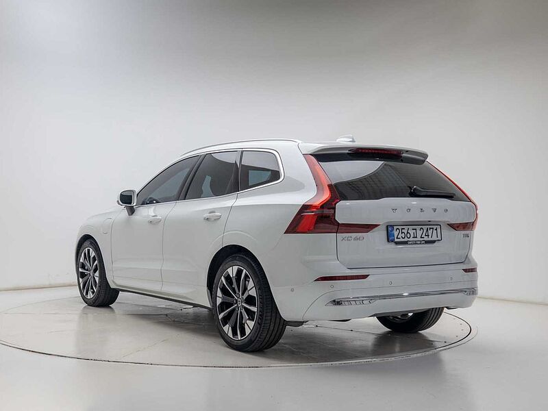 Volvo  Ultra, T8 AWD 플러그-인 하이브리드, 전기/가솔린, 브라이트