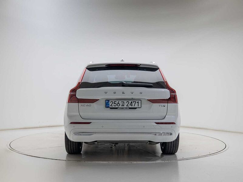 Volvo  Ultra, T8 AWD 플러그-인 하이브리드, 전기/가솔린, 브라이트