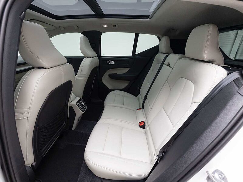Volvo  Ultra, B4 AWD 마일드 하이브리드, 가솔린, 브라이트
