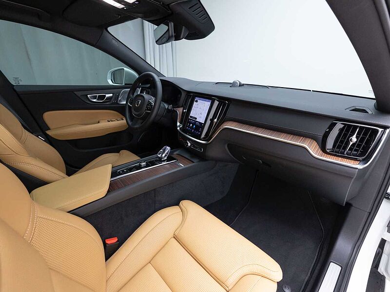 Volvo  Ultra, B5 AWD 마일드 하이브리드, 가솔린, 브라이트