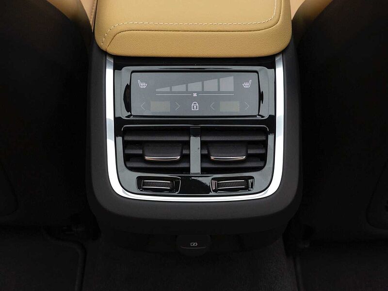 Volvo  Ultra, B5 AWD 마일드 하이브리드, 가솔린, 브라이트