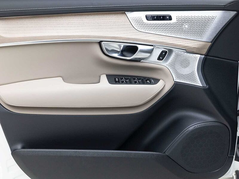 Volvo Ultra, B6 AWD 마일드 하이브리드, 가솔린, 다크, 7 좌석