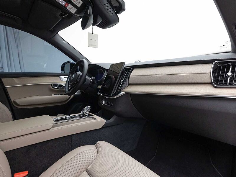 Volvo  Ultra, B6 AWD 마일드 하이브리드, 가솔린, 다크, 7 좌석