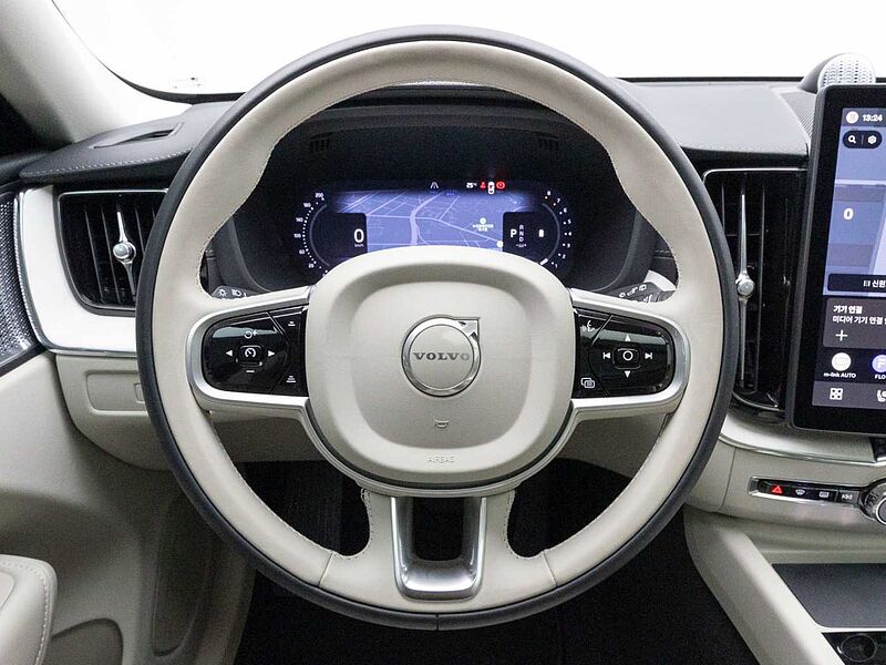 Volvo Ultra, B5 AWD 마일드 하이브리드, 가솔린, 다크