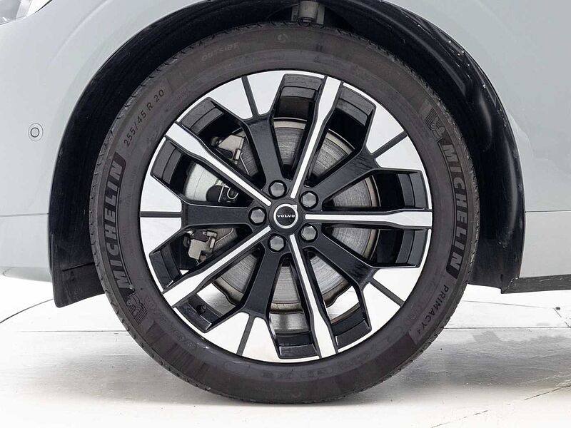 Volvo Ultra, B5 AWD 마일드 하이브리드, 가솔린, 다크