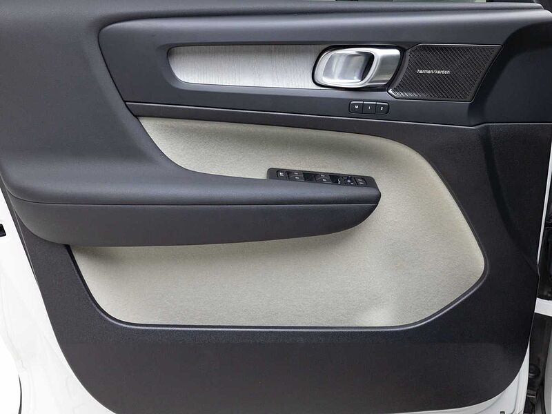 Volvo  Ultra, B4 AWD 마일드 하이브리드, 가솔린, 브라이트