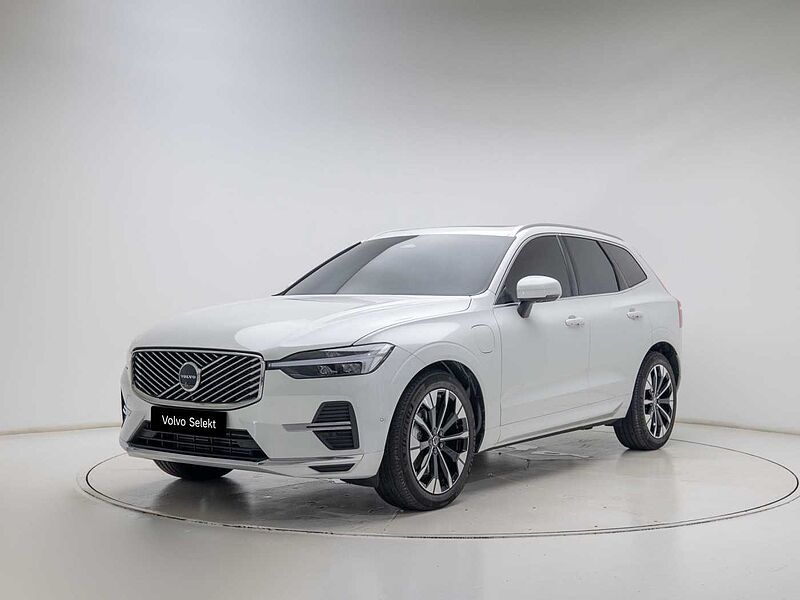 Volvo  Ultra, T8 AWD 플러그-인 하이브리드, 전기/가솔린, 브라이트