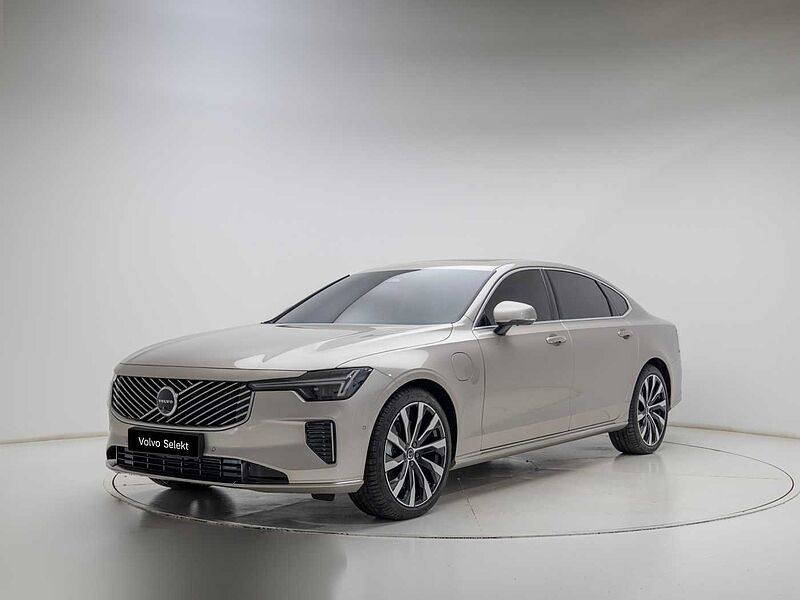 Volvo  Ultra, T8 AWD 플러그-인 하이브리드, 전기/가솔린, 브라이트