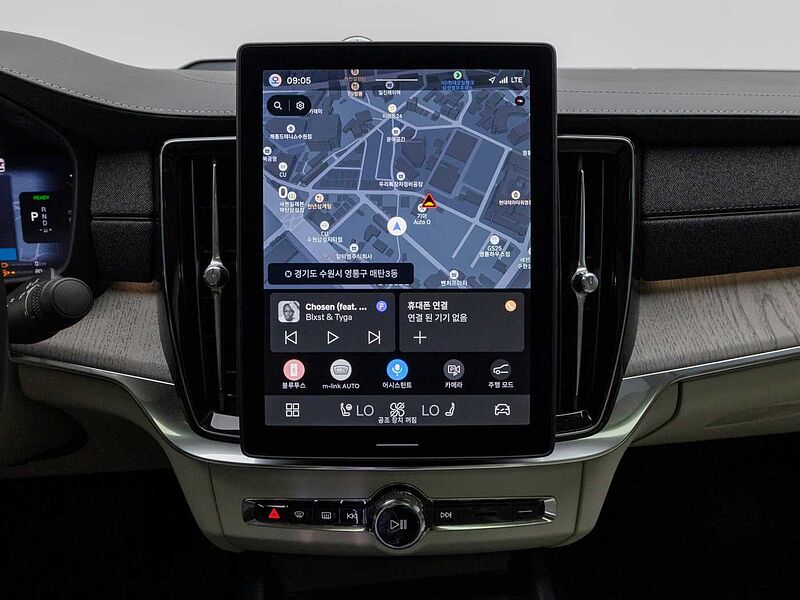 Volvo  Ultra, T8 AWD 플러그-인 하이브리드, 전기/가솔린, 브라이트