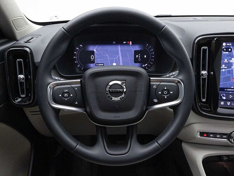 Volvo  Ultra, B4 AWD 마일드 하이브리드, 가솔린, 다크
