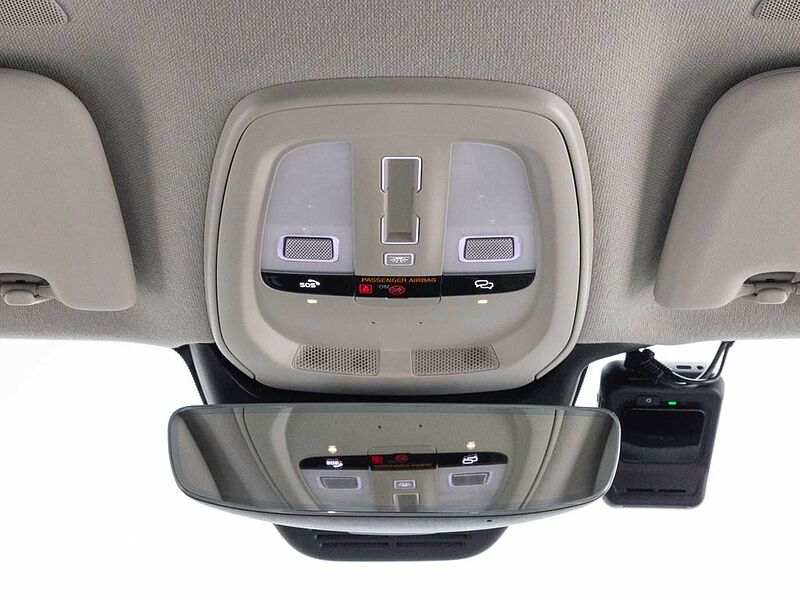 Volvo  Ultra, B4 AWD 마일드 하이브리드, 가솔린, 다크