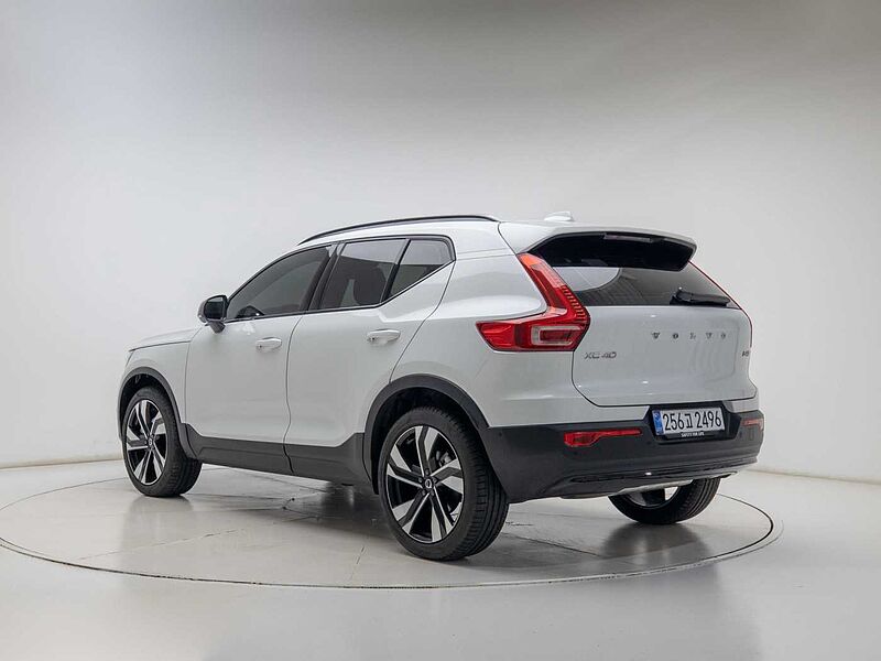 Volvo  Ultra, B4 AWD 마일드 하이브리드, 가솔린, 다크