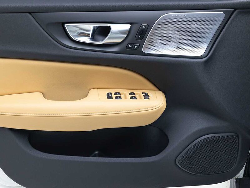 Volvo  Ultra, B5 AWD 마일드 하이브리드, 가솔린, 브라이트