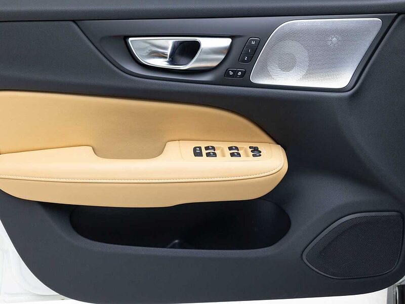 Volvo  Ultra, B5 AWD 마일드 하이브리드, 가솔린, 브라이트