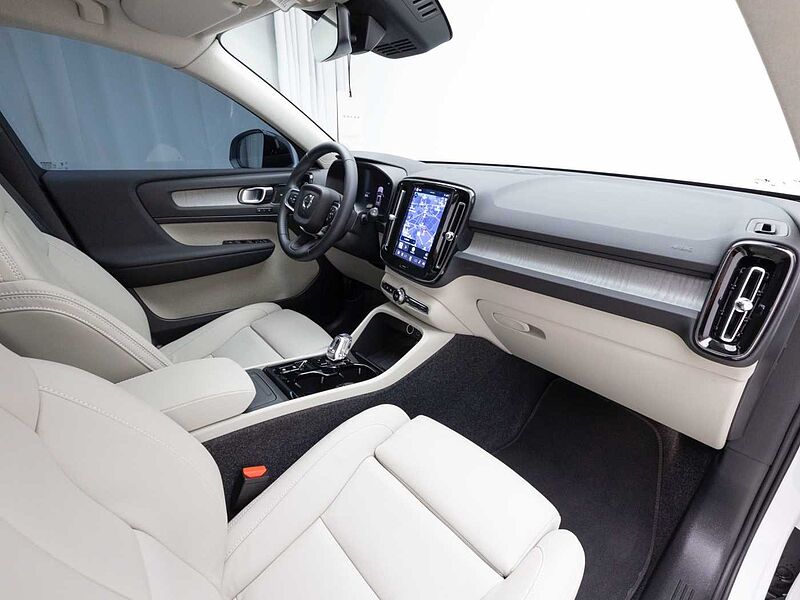 Volvo  Ultra, B4 AWD 마일드 하이브리드, 가솔린, 다크