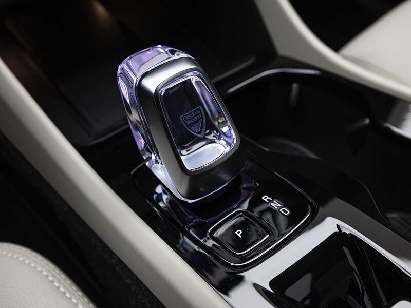 Volvo  Ultra, B4 AWD 마일드 하이브리드, 가솔린, 다크