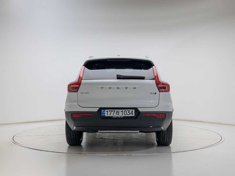 Volvo  Ultra, B4 AWD 마일드 하이브리드, 가솔린, 다크
