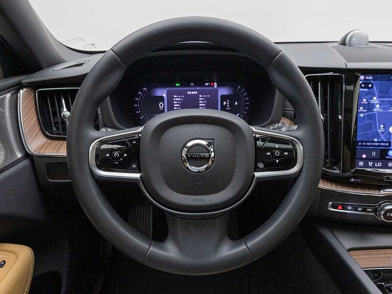Volvo  Ultimate, B5 AWD 마일드 하이브리드, 가솔린, 브라이트