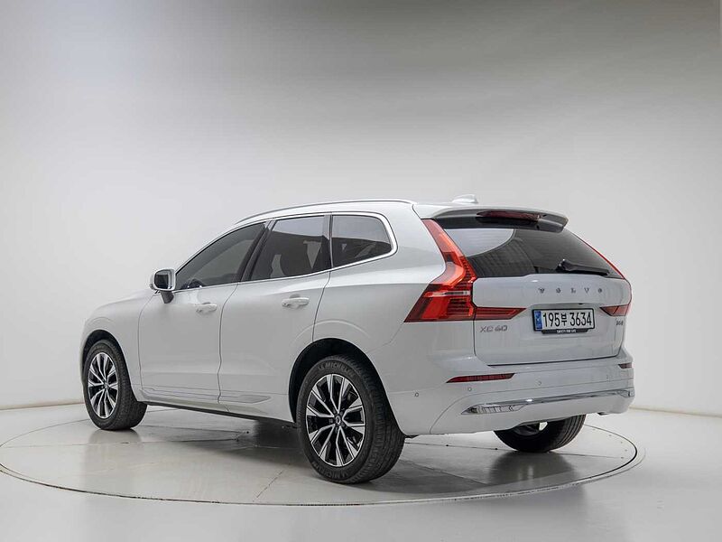Volvo  Ultimate, B5 AWD 마일드 하이브리드, 가솔린, 브라이트